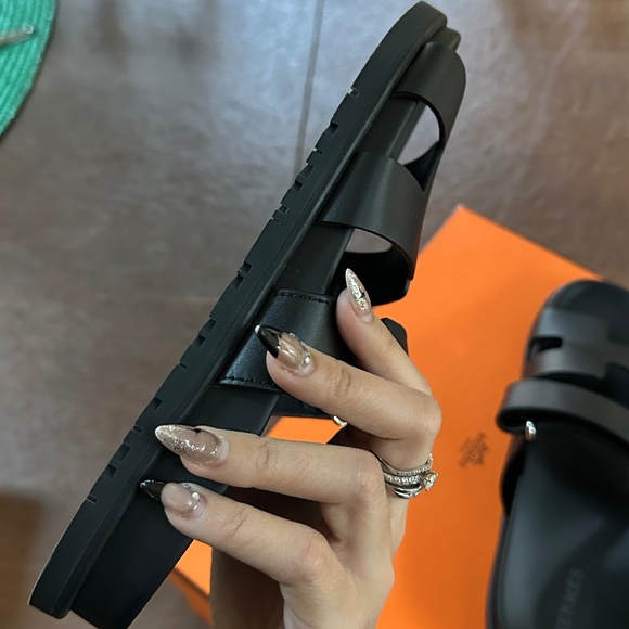 Hermes Chypre Sandal - Picture 10 of 16